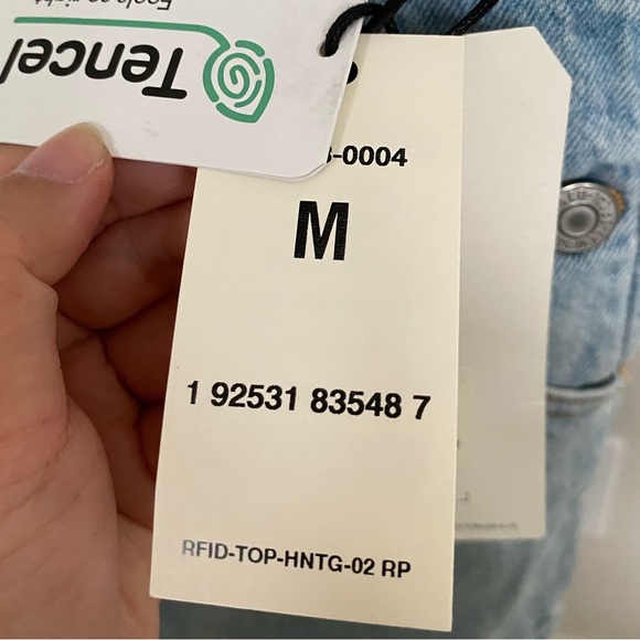 Levi’s Denim Short Overalls Shortalls Size Medium - Picture 7 of 7